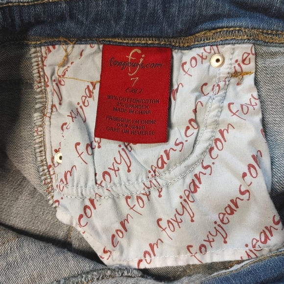Vintage 🔄 FoxyJeans || Y2K Flare Washed Denim, Pocket Details, Size 28 - Picture 5 of 5